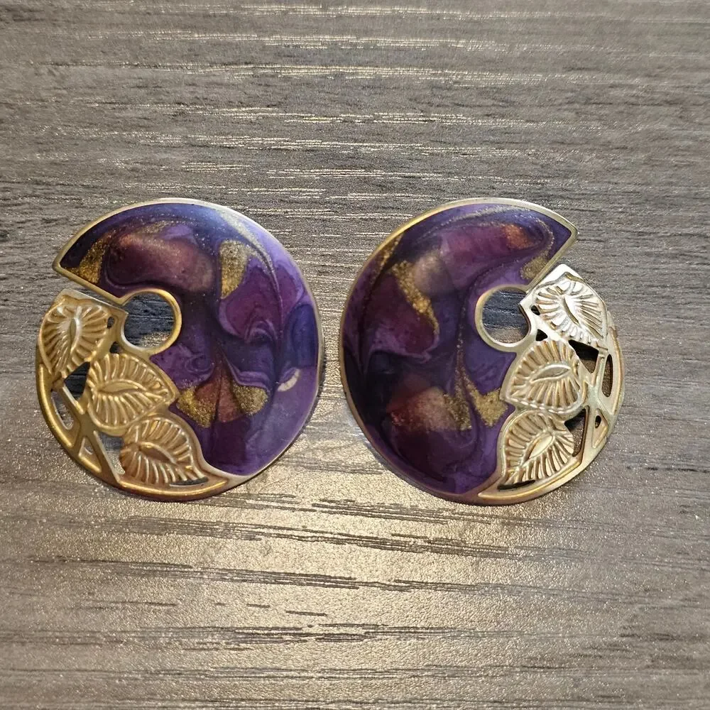 Vintage Edgar Berebi Purple Round Stud Earrings with Gold Leaf Design 1980s